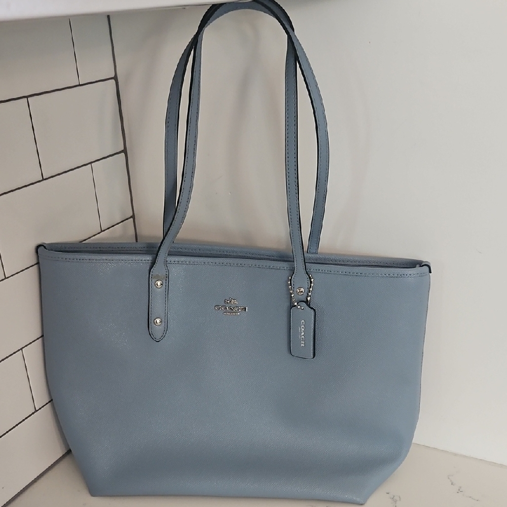 Coach Light Blue Leather Tote - Pre-owned